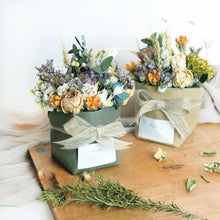 Load image into Gallery viewer, dried flower bouquet, home decor
